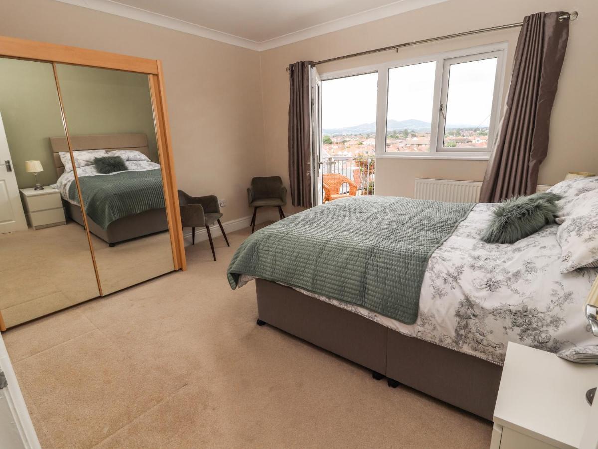 Apartamento Ty Uchaf Rhyl Exterior foto